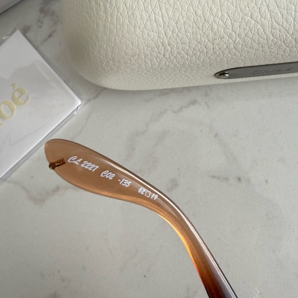 Chloe Sunglasses with box & case - Picture 5 of 5